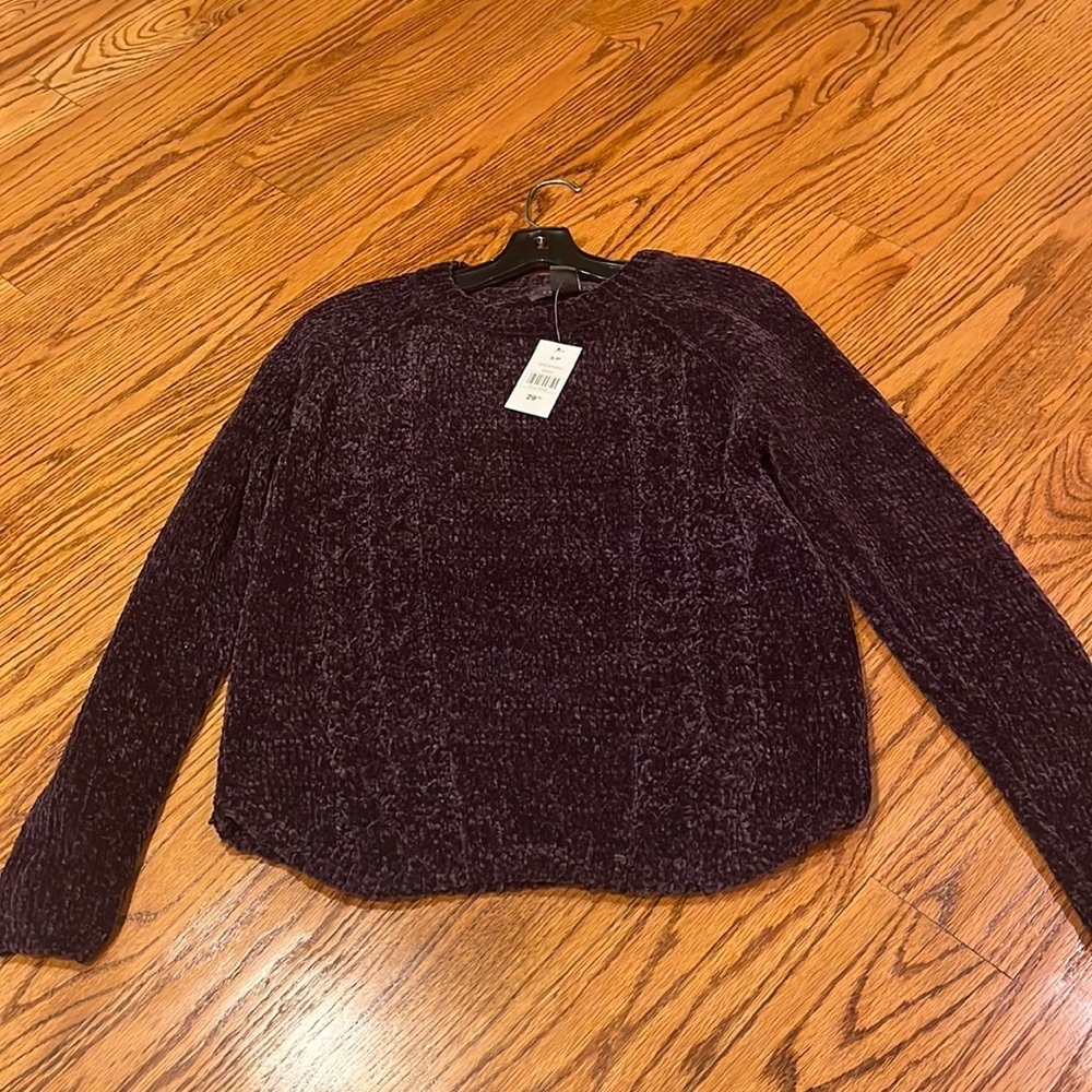 Nwt Suzy Shier Woman’s Purple Velvet Sweater Size S
